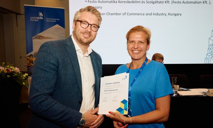 Rangos nemzetközi elismerésben részesült az MKIK a WorldSkills Europe Közgyűlésén