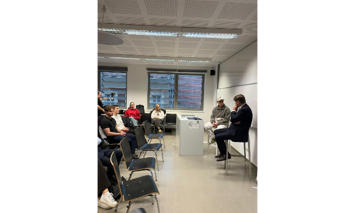 Egyetemi hallgatókkal találkozott a Kamara elnöke