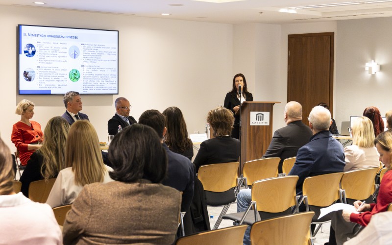 MKIK2025.11.12.Díjátadó (13 of 44)