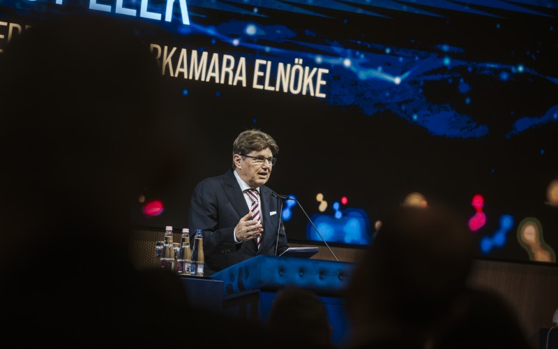 055A6738-Enhanced-NR