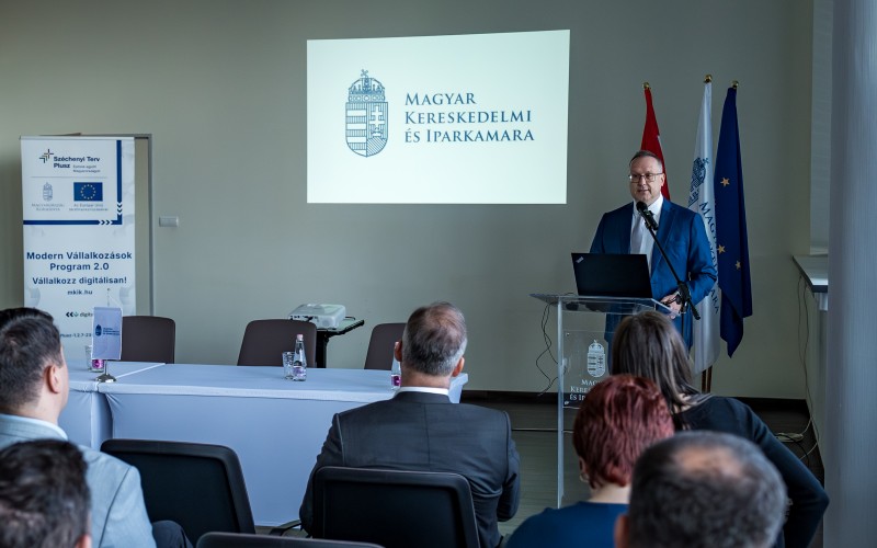 EM_sajtotajekoztato_260316_-016