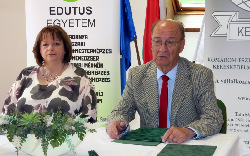 0604KEMKIK-EDUTUSegyüttmFOTO3