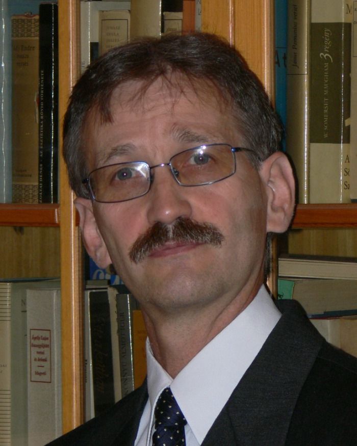 Prof. Dr. Kisfaludi András