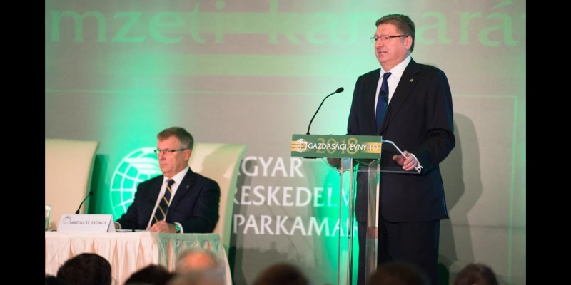 Parragh László, az MKIK elnökének előadása